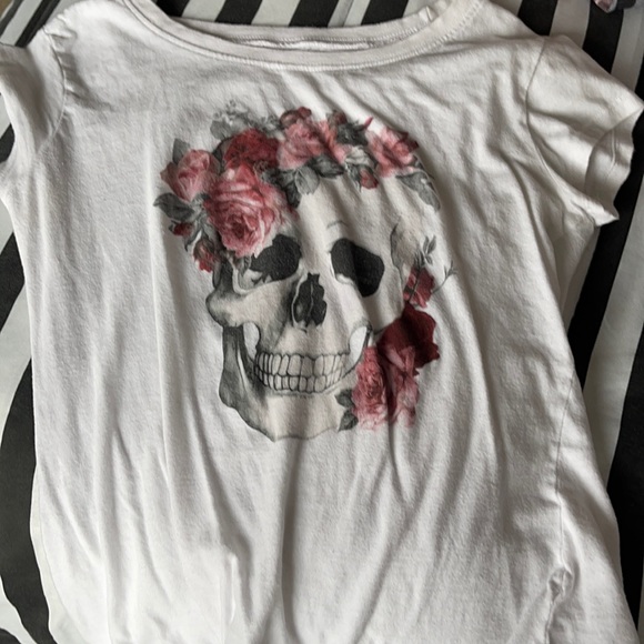 Skull shirt - Picture 1 of 1